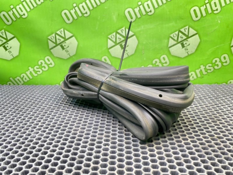 Уплотнитель двери, 1000 рублей, Калининград