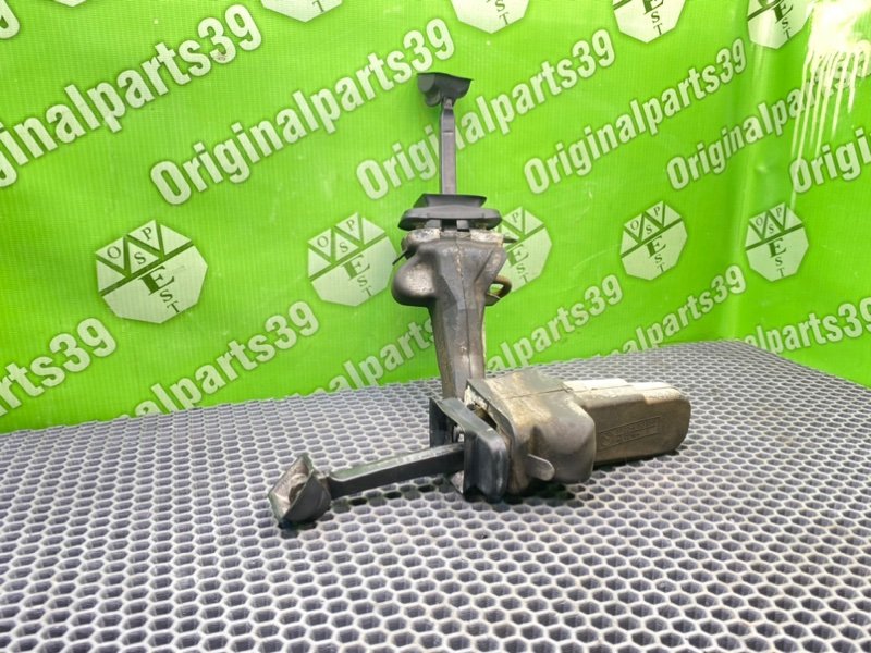 Ограничители двери, 1000 рублей, Калининград