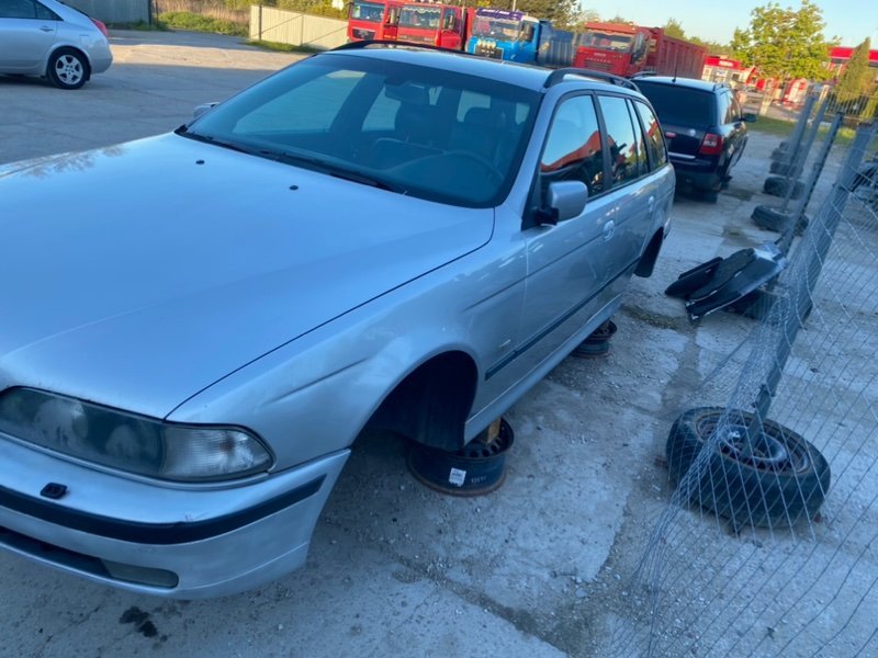 Кузов по частям, 100 рублей, Калининград