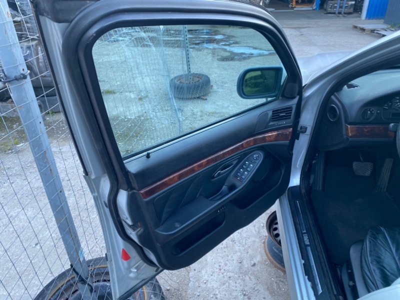 Кузов по частям, 100 рублей, Калининград