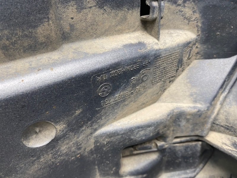 Бампер, 3600 рублей, Калининград