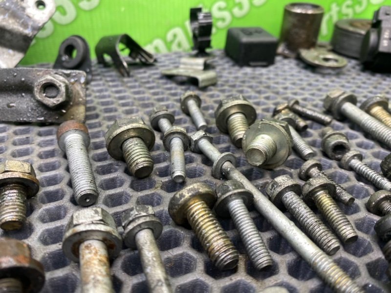 Болты двигателя, 2200 рублей, Калининград
