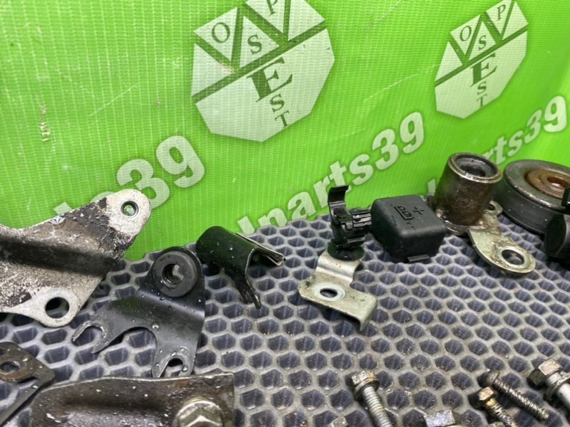 Болты двигателя, 2200 рублей, Калининград