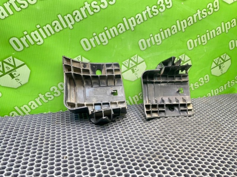 Кронштейн бампера, 1000 рублей, Калининград