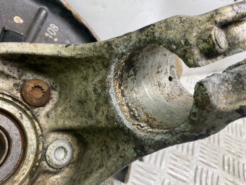 Поворотный кулак, 3400 рублей, Калининград