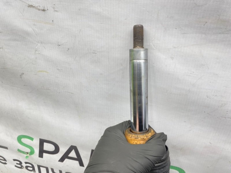 Амортизатор, 2000 рублей, Калининград