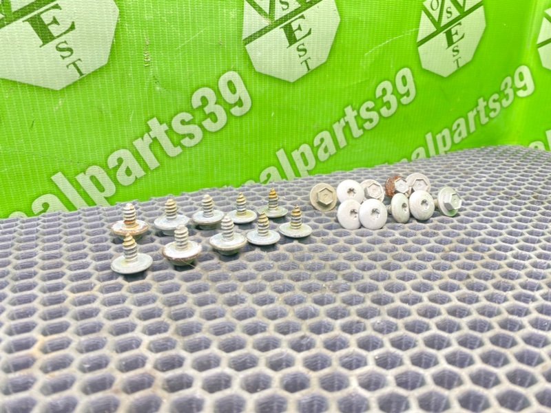 Болты крыла, 1400 рублей, Калининград