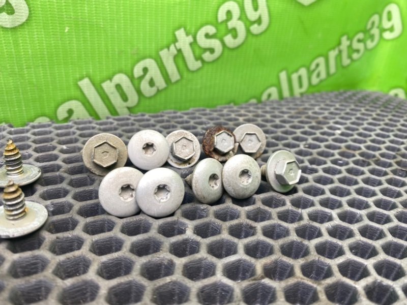 Болты крыла, 1400 рублей, Калининград