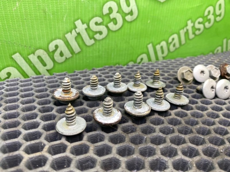 Болты крыла, 1400 рублей, Калининград