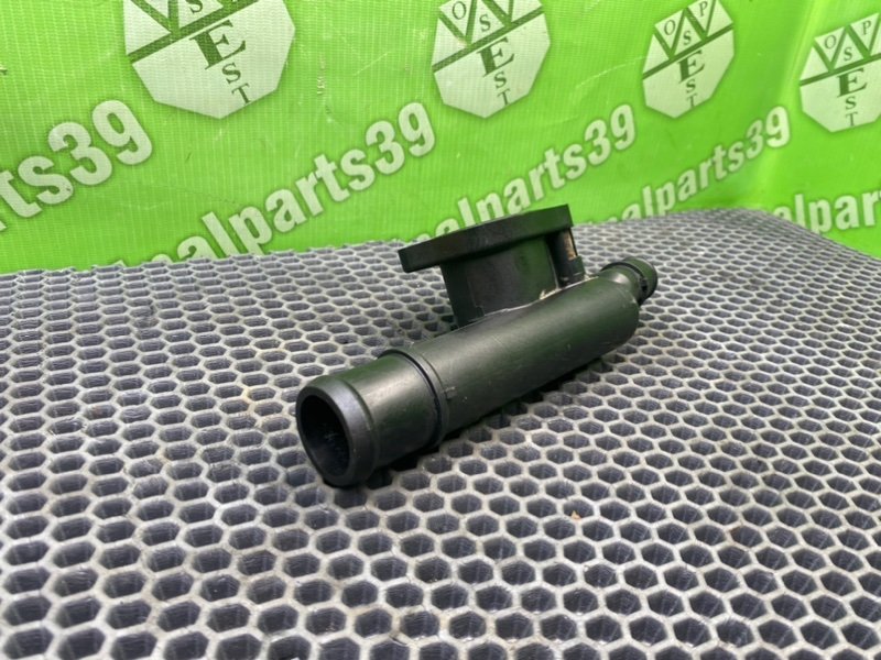 Фланец системы охлаждения, 900 рублей, Калининград