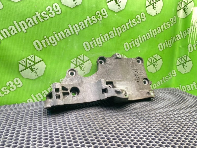 Кронштейн генератора, 1300 рублей, Калининград