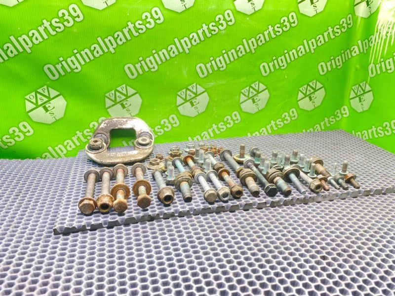 Болты подрамника, 2200 рублей, Калининград