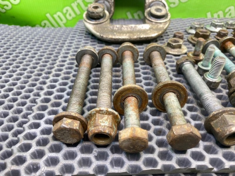 Болты подрамника, 2200 рублей, Калининград