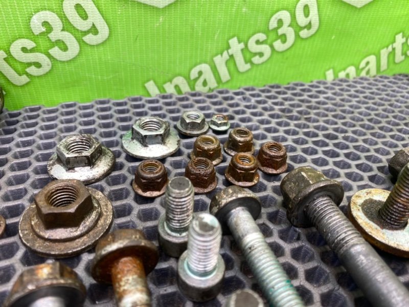 Болты подрамника, 2200 рублей, Калининград