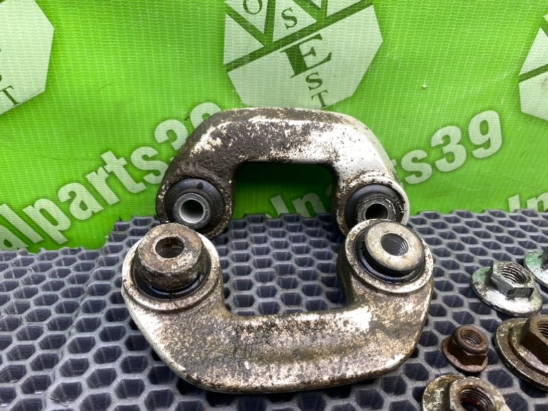 Болты подрамника, 2200 рублей, Калининград