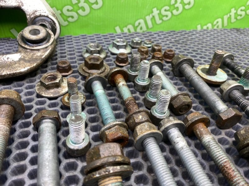 Болты подрамника, 2200 рублей, Калининград