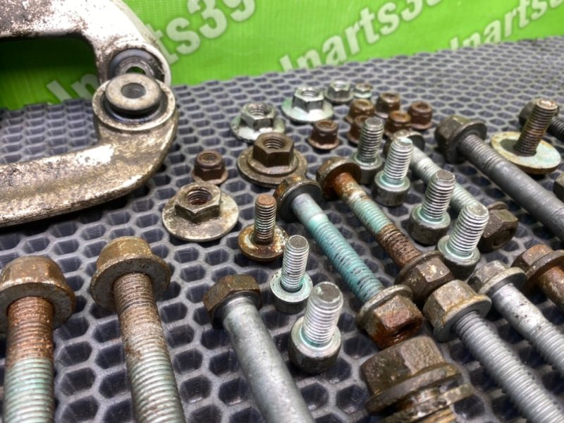 Болты подрамника, 2200 рублей, Калининград