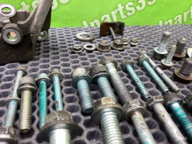 Болты двигателя, 1700 рублей, Калининград