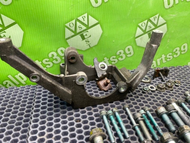 Болты двигателя, 1700 рублей, Калининград