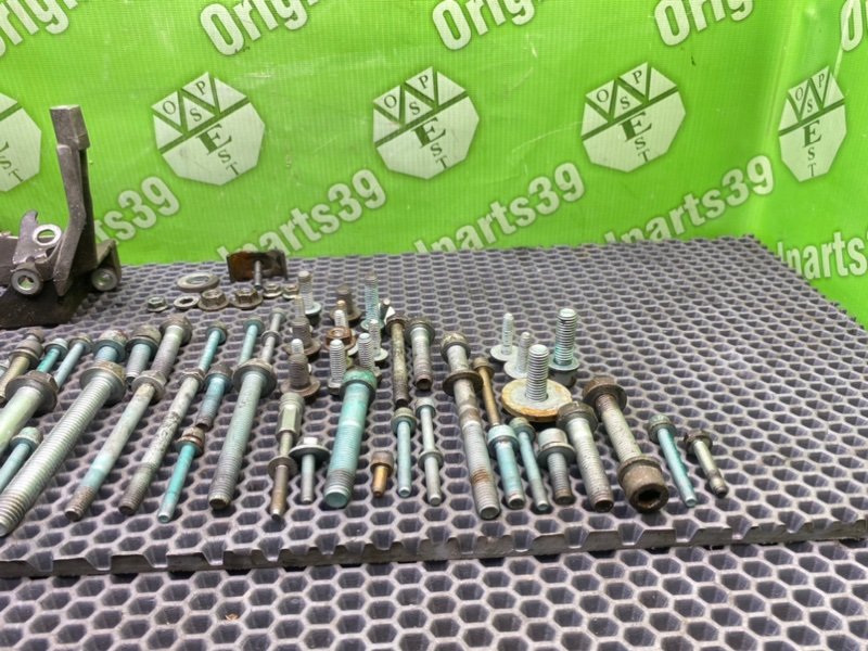 Болты двигателя, 1700 рублей, Калининград