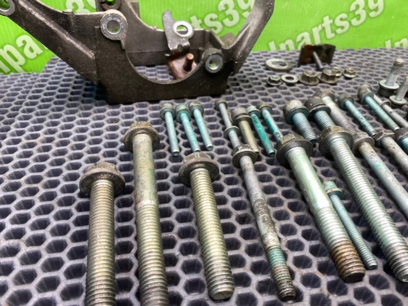 Болты двигателя, 1700 рублей, Калининград