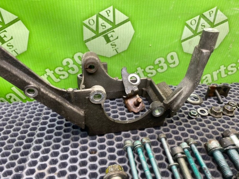 Болты двигателя, 1700 рублей, Калининград