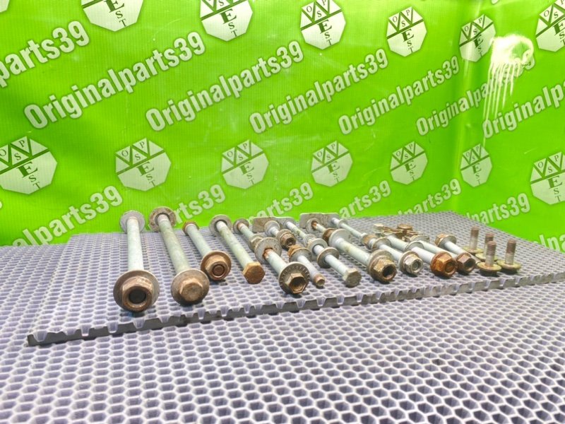 Болты подрамника, 1700 рублей, Калининград