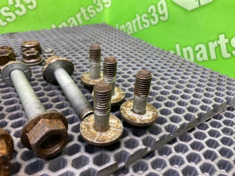 Болты подрамника, 1700 рублей, Калининград