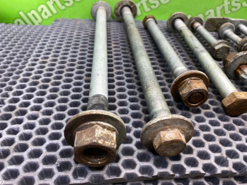 Болты подрамника, 1700 рублей, Калининград