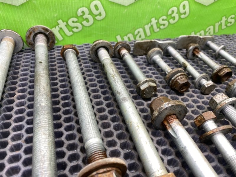 Болты подрамника, 1700 рублей, Калининград