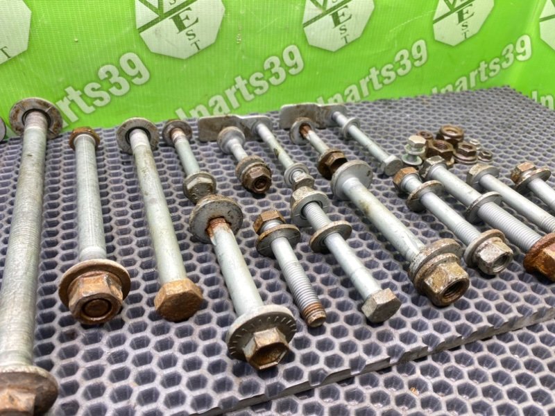 Болты подрамника, 1700 рублей, Калининград