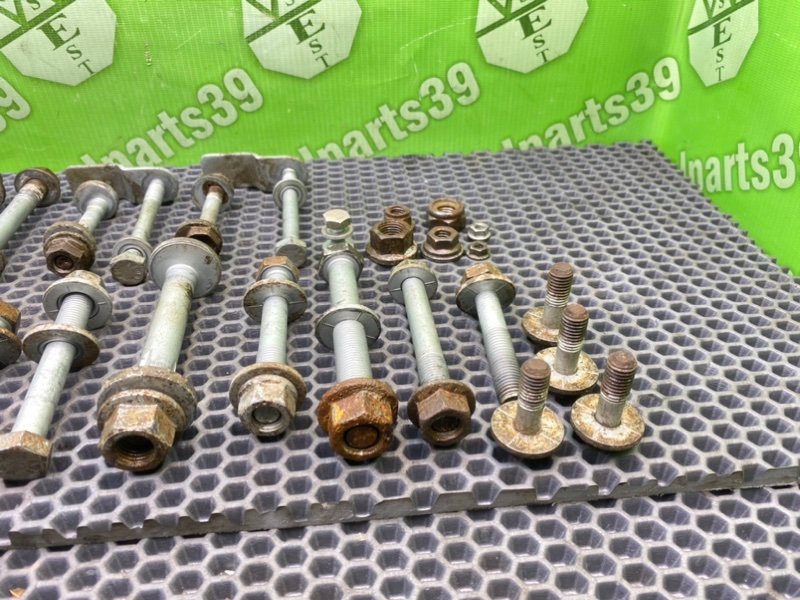 Болты подрамника, 1700 рублей, Калининград