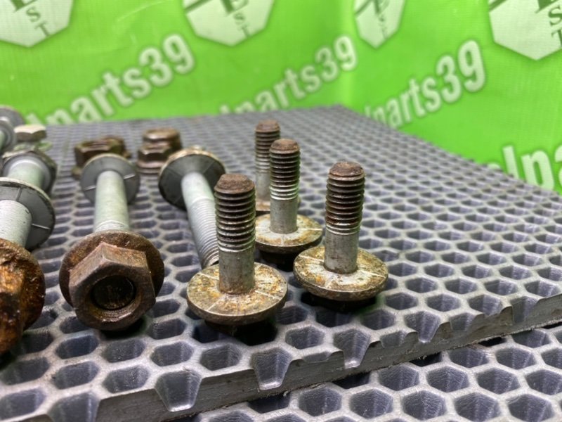 Болты подрамника, 1700 рублей, Калининград