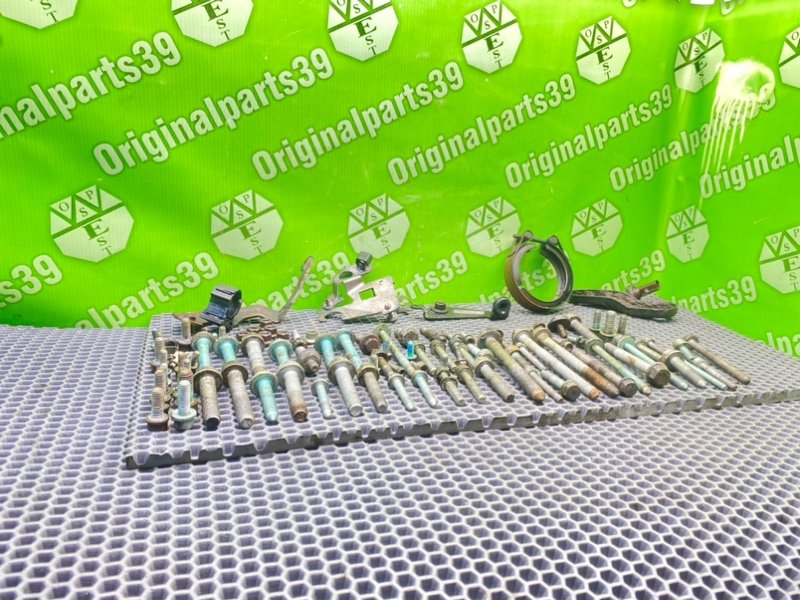 Болты двигателя, 2100 рублей, Калининград