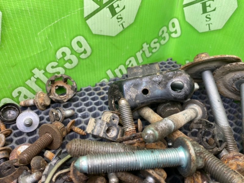 Болты, 2100 рублей, Калининград