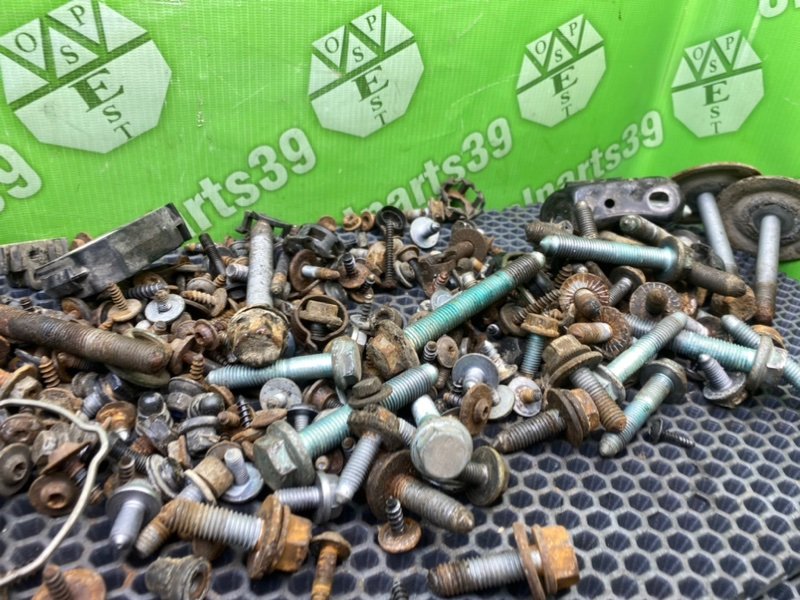 Болты, 2100 рублей, Калининград