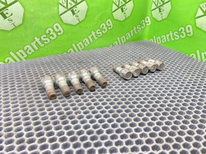 Колесные болты, 1200 рублей, Тверь