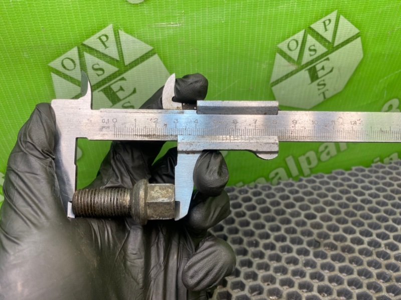 Колесные болты, 1100 рублей, Тверь