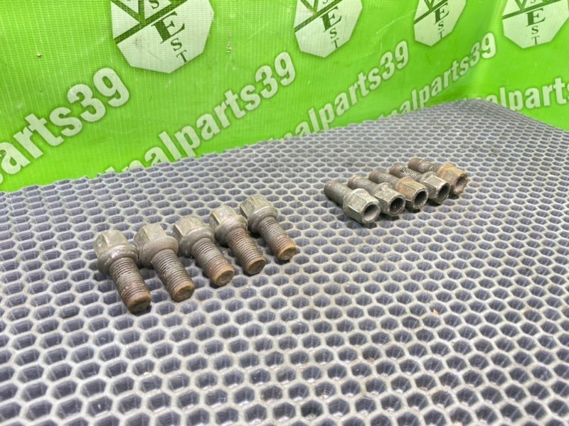 Колесные болты, 1100 рублей, Тверь