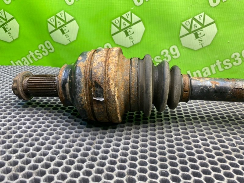 Полуось, 4200 рублей, Калининград