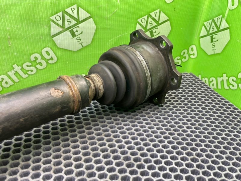 Полуось, 4700 рублей, Калининград