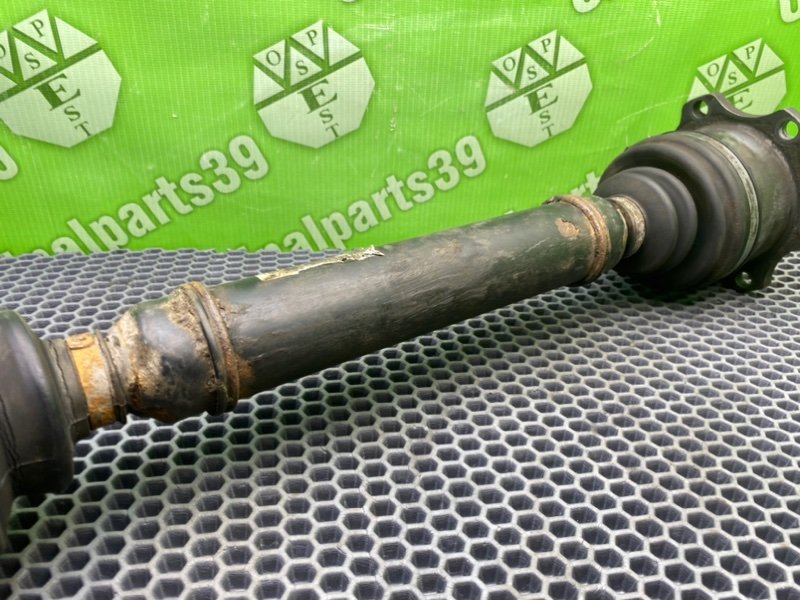 Полуось, 4700 рублей, Калининград