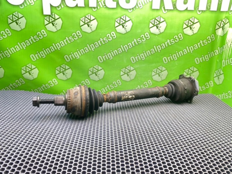 Полуось, 4700 рублей, Калининград