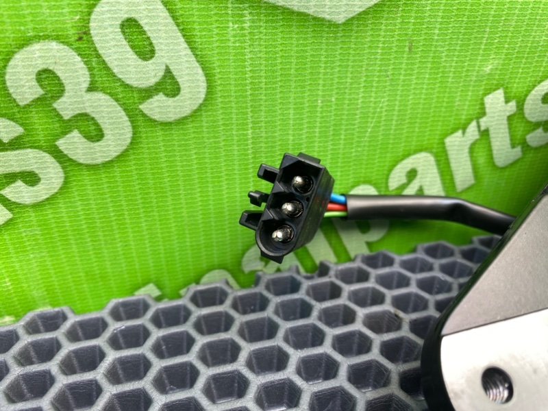 Замок багажника, 1900 рублей, Калининград