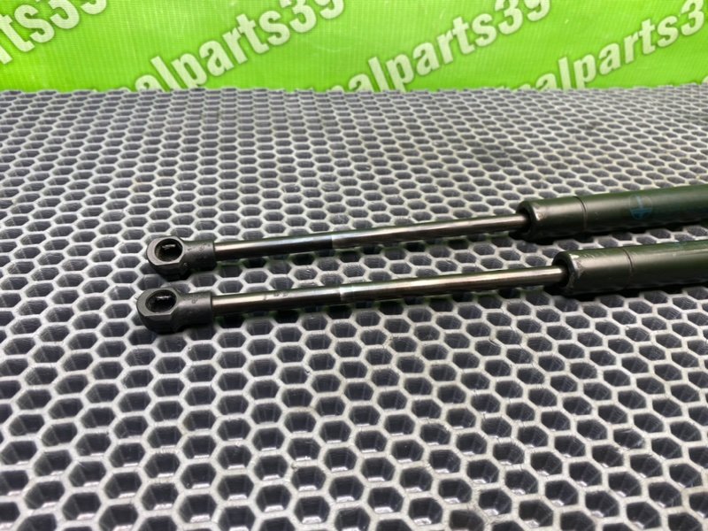 Амортизатор капота, 900 рублей, Калининград