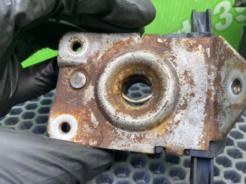 Замки капота, 2000 рублей, Калининград