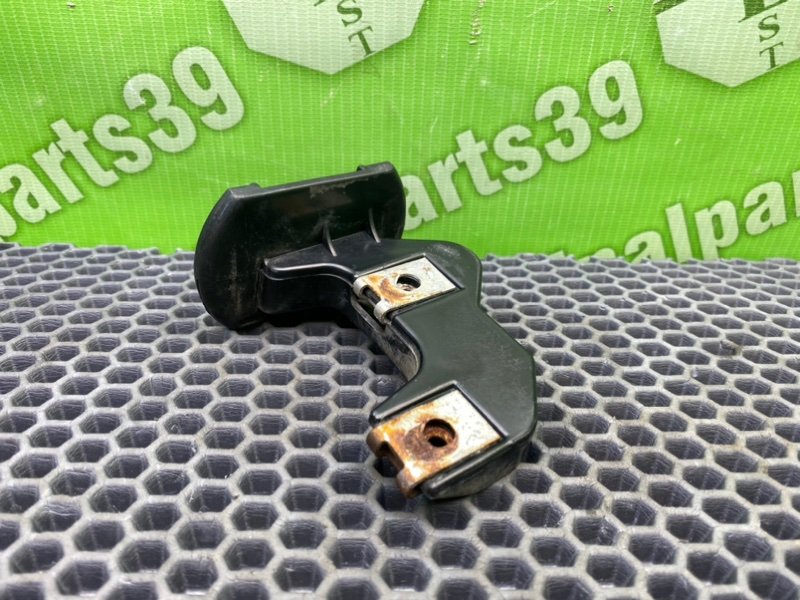 Кронштейн бампера, 800 рублей, Калининград