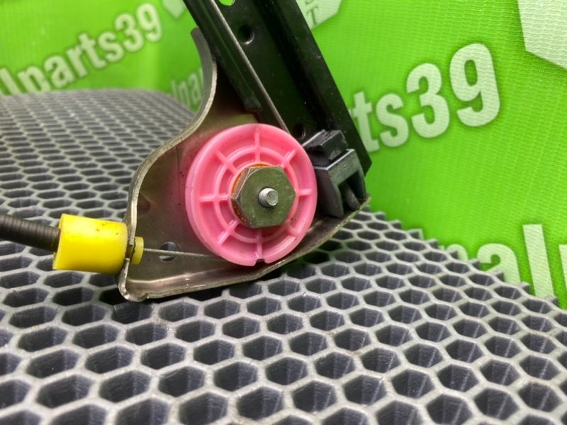 Стеклоподъемник, 2600 рублей, Калининград