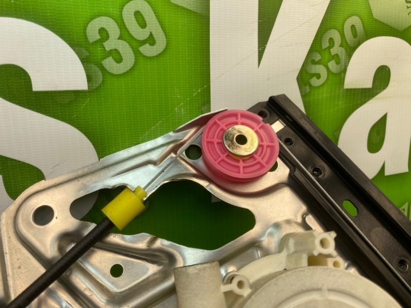 Стеклоподъемник, 2600 рублей, Калининград