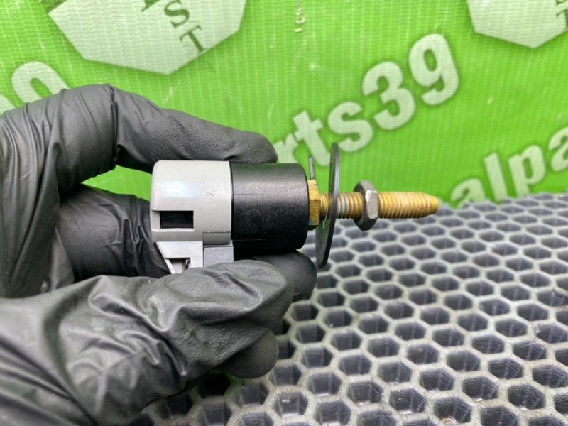 Кнопка кикдауна, 1400 рублей, Калининград